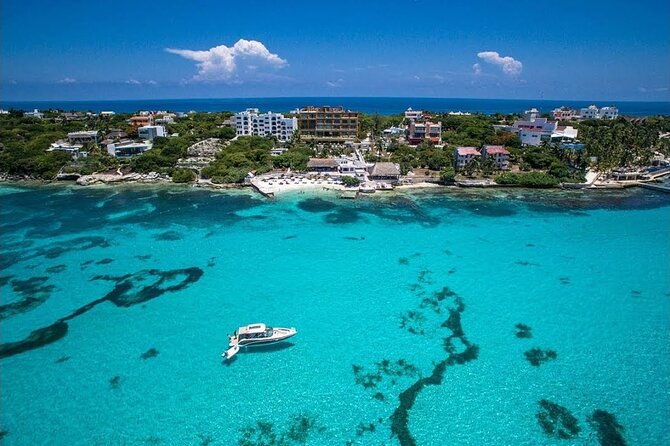 Isla Mujeres Catamaran Luxury Sailing Experience from Puerto Morelos - Sun, clothing, and what to pack