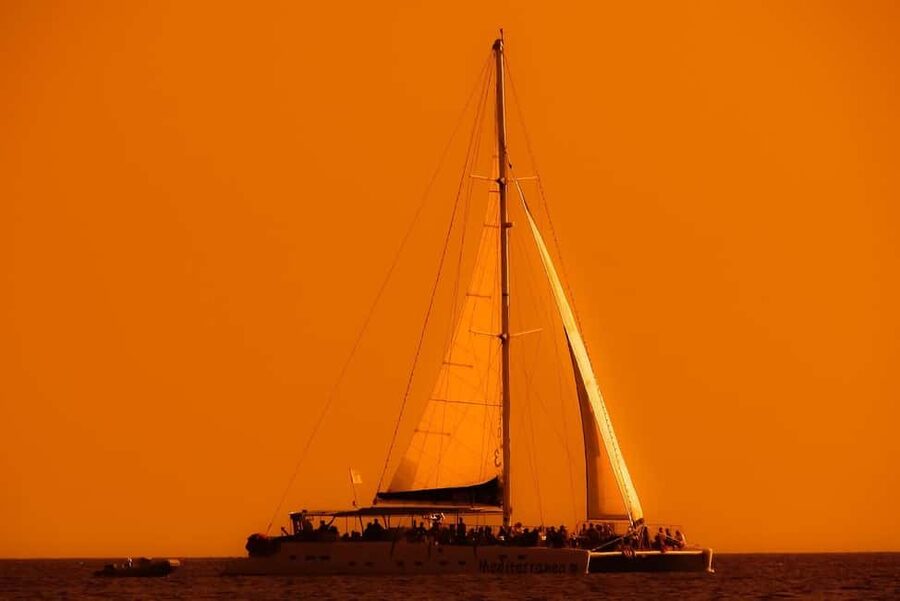 Isla Mujeres: Catamaran Ride with Open Bar, Snorkeling, and Lunch - The 30-minute snorkeling stop