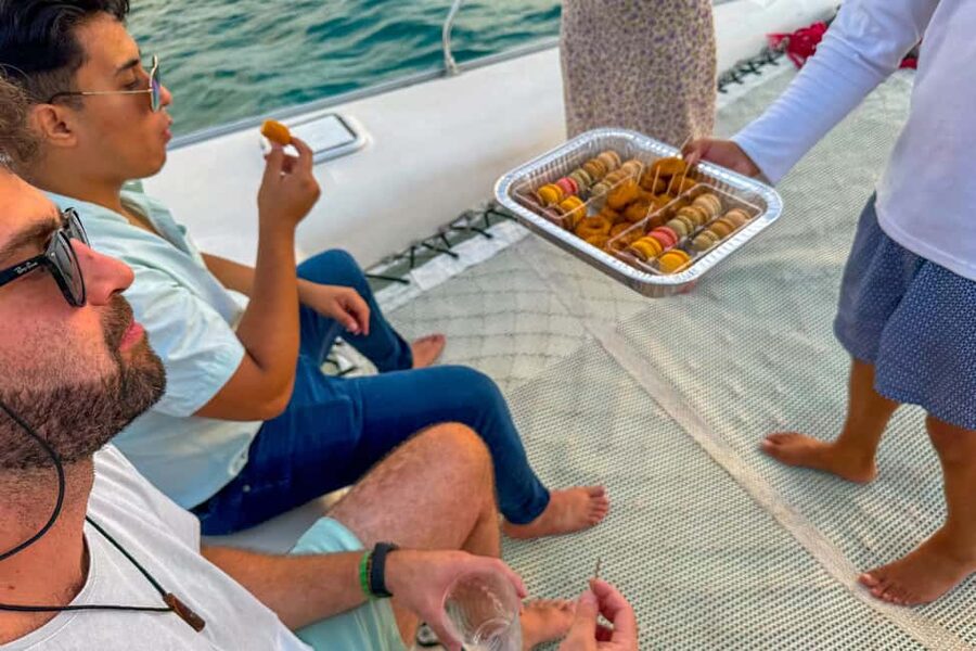 Isla Mujeres: Catamaran Ride with Open Bar, Snorkeling, and Lunch - Small details that make the day better