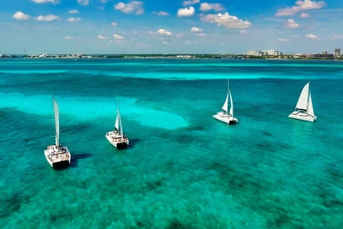 Isla Mujeres Catamaran Sailing Experience with Lunch & Open Bar - Free time in downtown Isla Mujeres