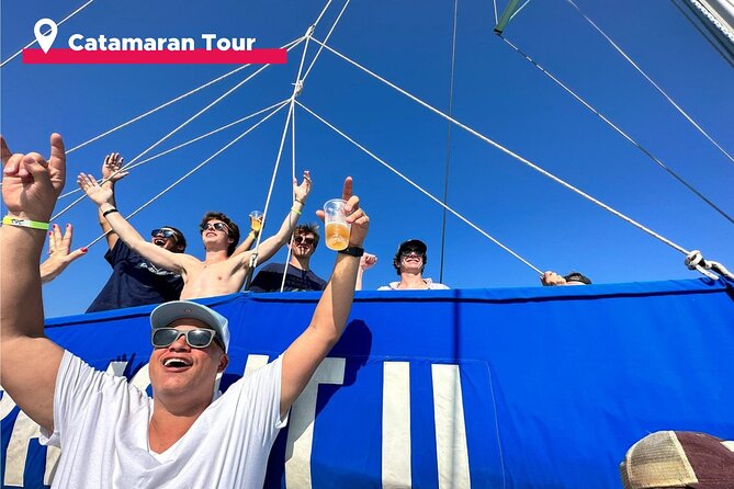 Isla Mujeres Catamaran + Snorkel + Open Bar on board + Buffet - Boarding a maximum 35-person catamaran