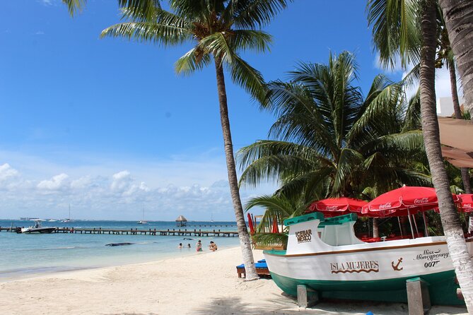 Isla Mujeres Catamaran Tour with Snorkeling at MUSA, Buffet Lunch & Open Bar - The final swim at Playa Norte