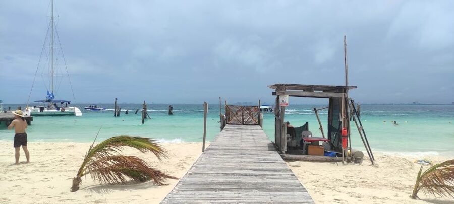 Isla Mujeres: Catamaran with Open Bar, Snorkeling and Lunch - What the Optional Upgrades Actually Change