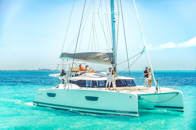 Isla Mujeres luxury catamaran with premium open bar and lunch - Getting to the marina without losing your morning