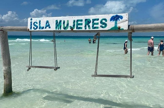 Isla Mujeres on luxury catamaran with snorkel, open bar and lunch - Is $130.34 a fair price?