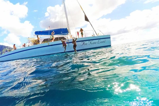 Isla Mujeres tour in a Catamaran with snorkel, open bar, lunch - Sailing from Marina Las Perlas to Isla Mujeres