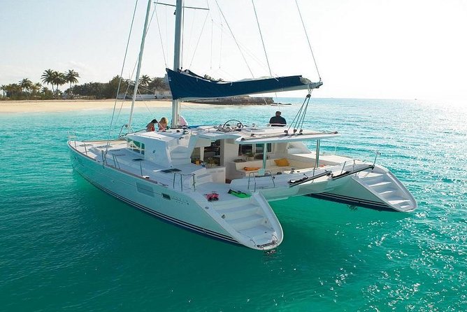 Isla Mujeres tour in a Catamaran with snorkel, open bar, lunch - Buffet lunch and the open bar