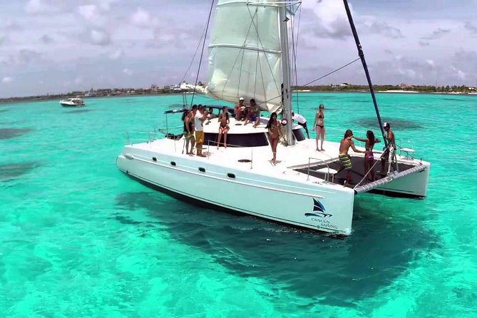 Isla Mujeres tour in a Catamaran with snorkel, open bar, lunch - Weather, cancellations, and communication