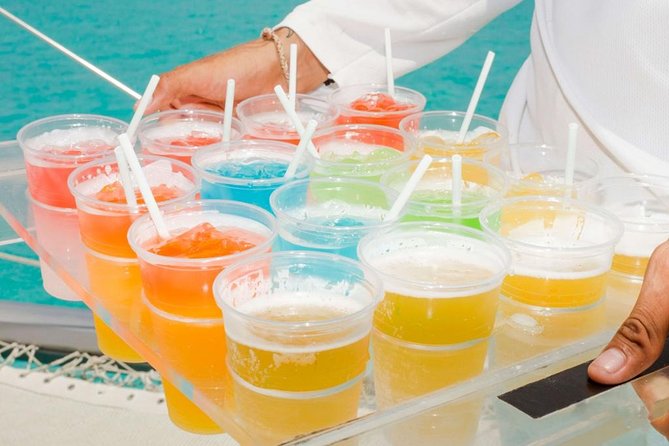 Isla Mujeres Tour on Catamaran with Snorkel, Open Bar, Buffet & Beach club - Timing, Sunset, and the Seven-Hour Schedule