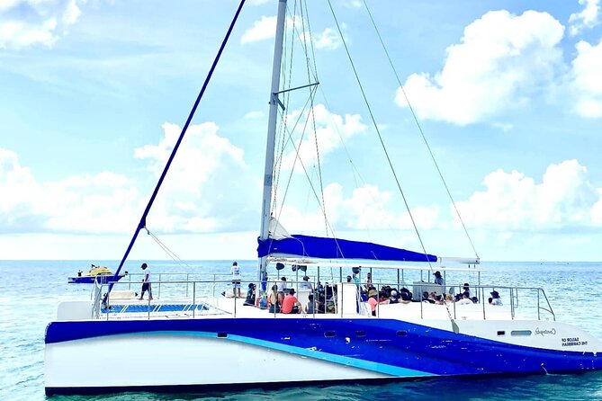Isla Mujeres Unlimited Catamaran! Drinks, Fun & Party From Playa Del Carmen - Reaching Punta Sam and Boarding the Catamaran