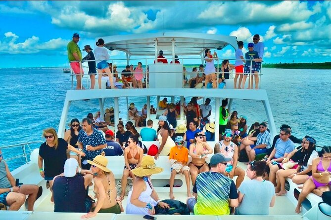 Isla Saona Exclusive Tour with Catamaran & Natural Pool - Is $199 a good value for up to seven people?