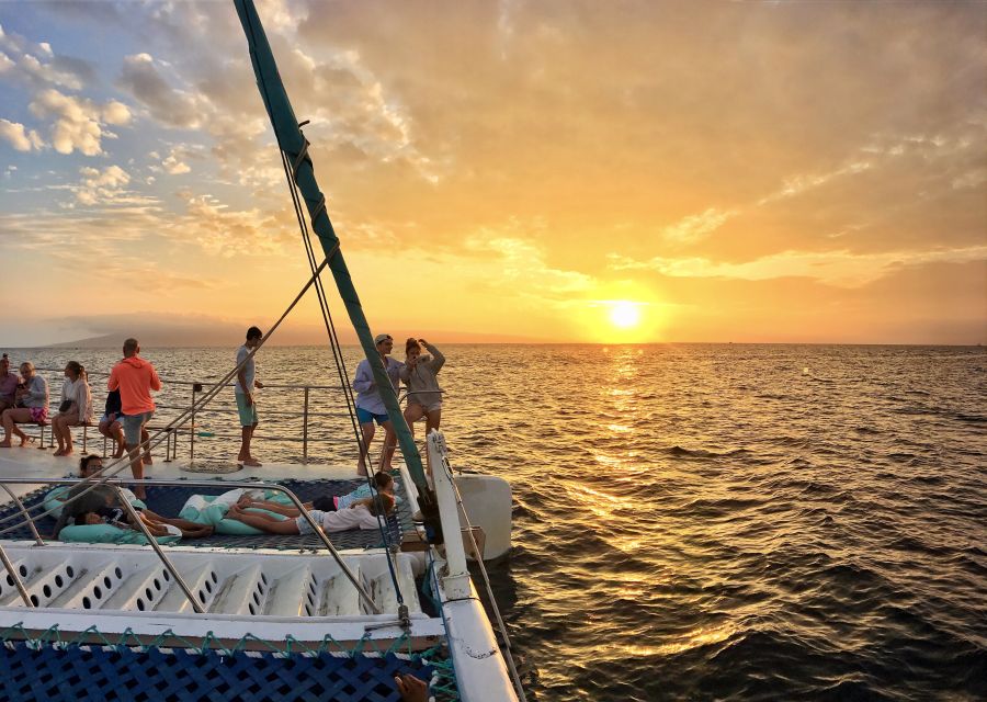 Kaanapali: Sunset Dinner Catamaran Cruise With Drinks - Who should choose this cruise?