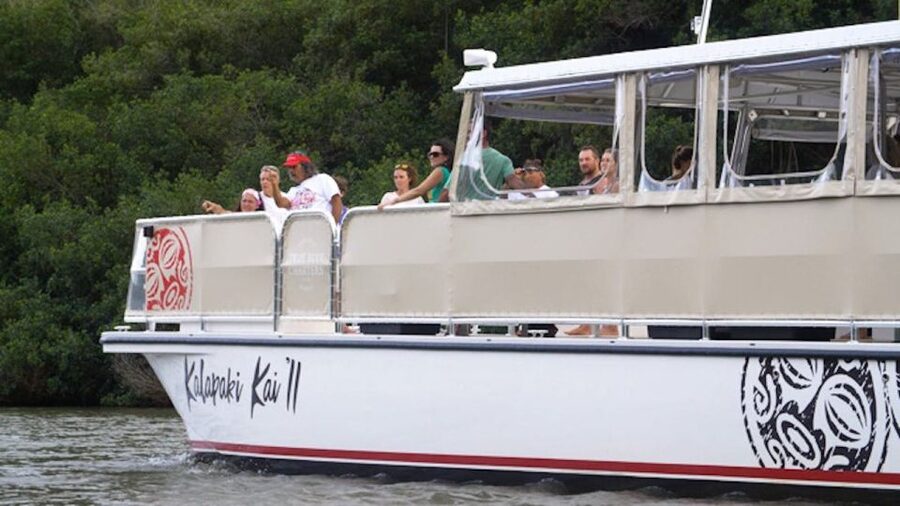 Kauai: Catamaran Sunset Cruise - Drinks, snacks, and Hawaiian music keep it social