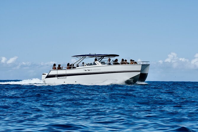 Kauai: Na Pali Coast Power Catamaran - Why seeing the Na Pali Coast from the water matters