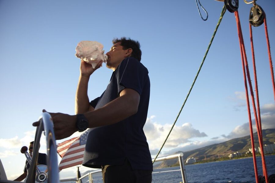 Kona Deluxe Catamaran Whale Watching Cruise - Key points to know before you book