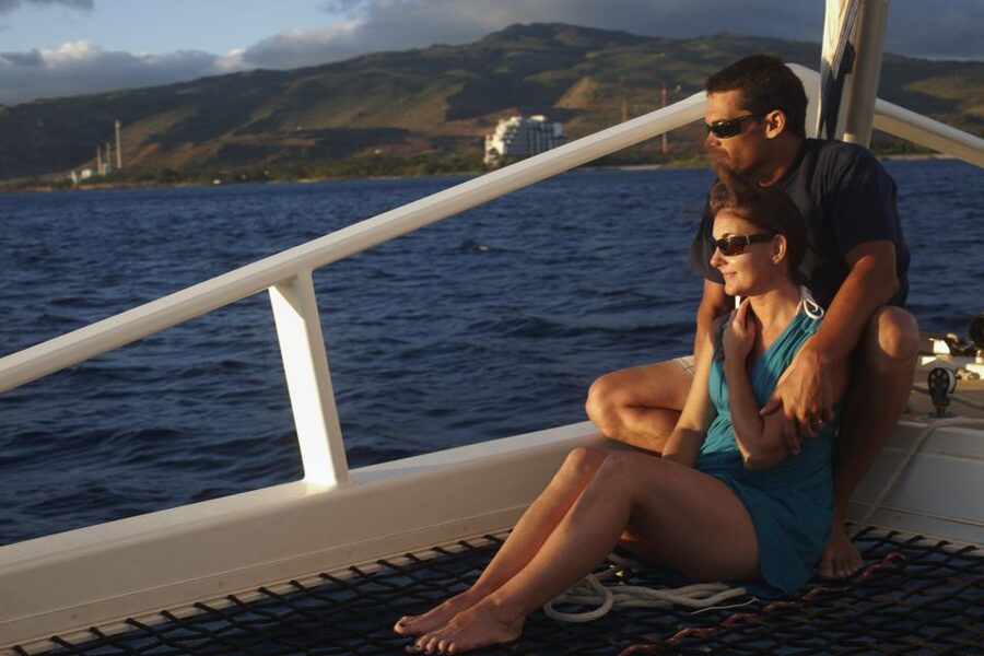 Kona Tradewind Catamaran Sail with Cocktails - Wildlife watching without false promises