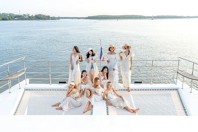 Krabi Hong Islands Sunset Party Catamaran Cruise - Hong Island, lunch, and the 360-degree viewpoint