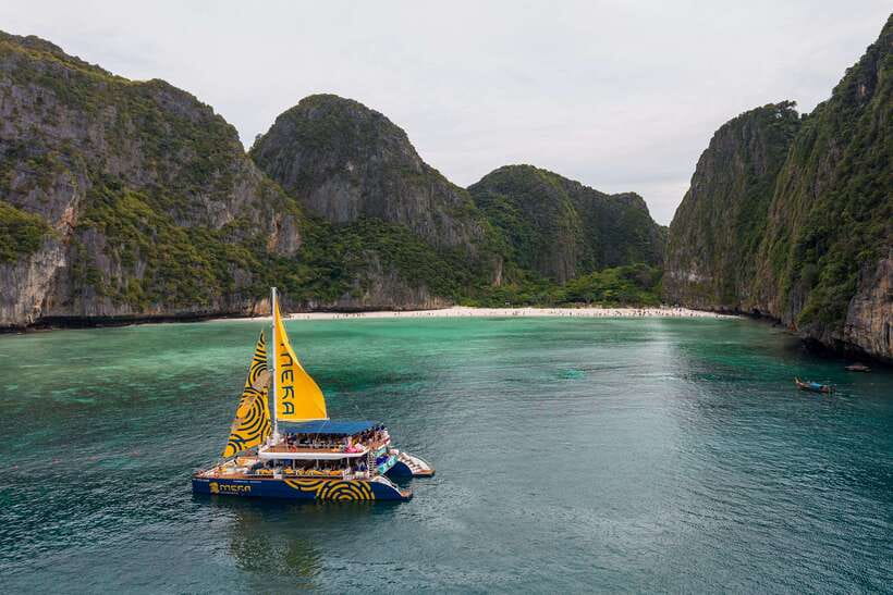Krabi: Phi Phi Island Luxury Sunset Cruise by Meka Catamaran - What the Meka Catamaran day feels like