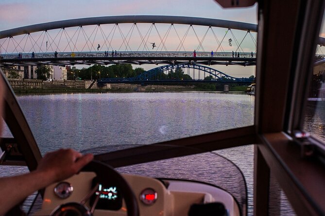 Krakow: Sightseeing Cruise on the Vistula River - The route along Krakow’s riverfront