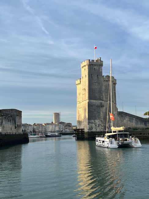 La Flotte en Ré - 5H30 Sailing Catamaran Long Cruise - Key points before you book