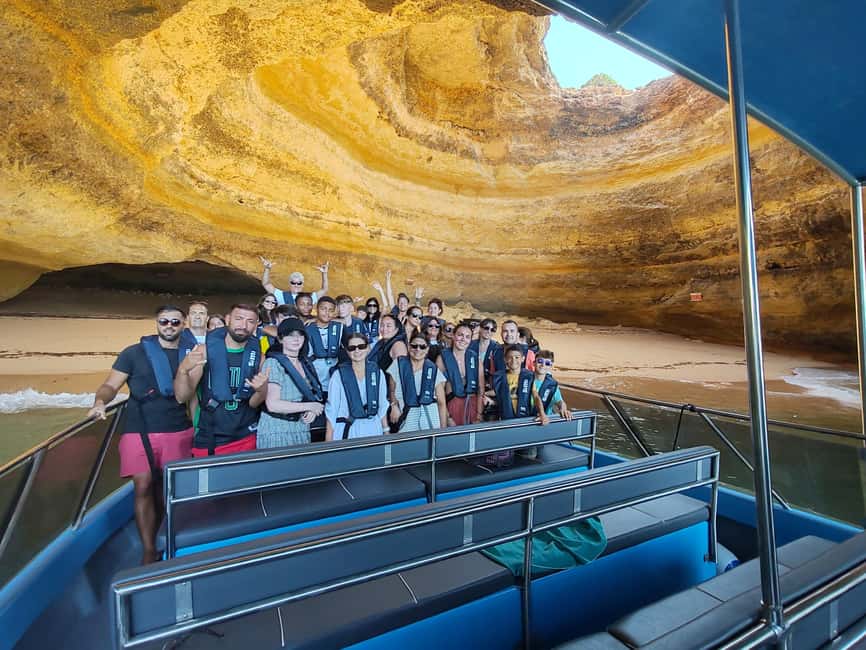 Lagos: Benagil Caves Catamaran Tour (2.5 hours) for the whole family - Booking details worth knowing