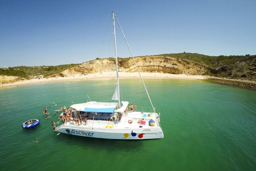 Lagos: Piedade Caves & Coastline - Catamaran - Leaving Lagos Marina for the golden coast