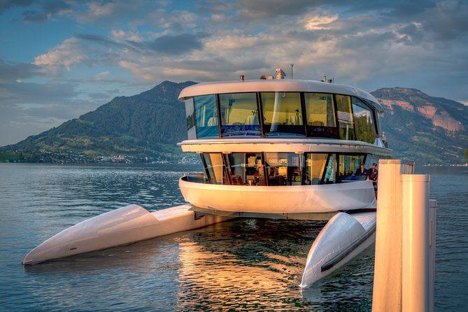 Lake Lucerne 1-Hour Catamaran Cruise - What this Lake Lucerne ride really is