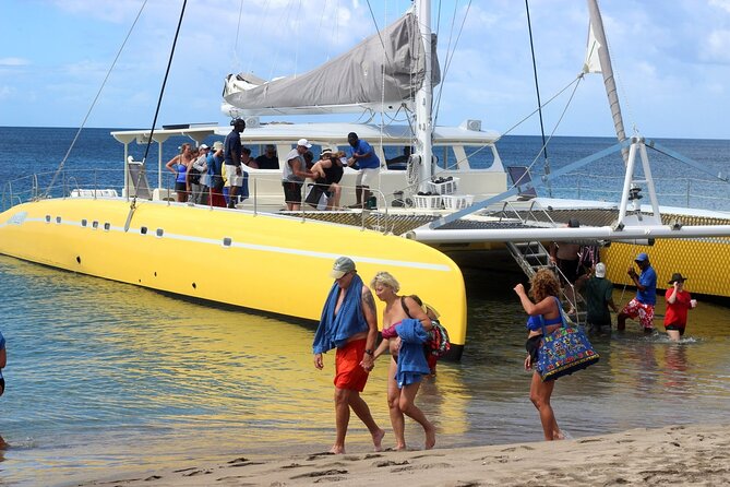 Leisure Full Day Catamaran (Blue, Aqua or LIC) - The return trip turns up the music