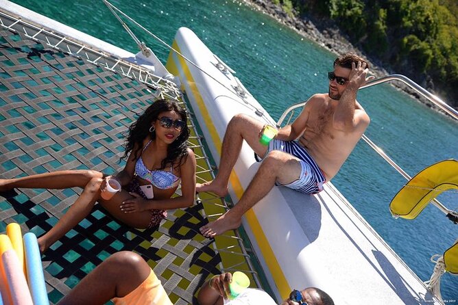 Leisure Full Day Catamaran (Blue, Aqua or LIC) - Practical details that make the day easier