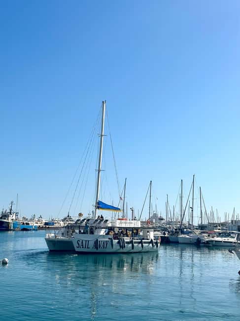 Limassol: Catamaran Cruise with Lunch - Swimming, snorkeling, and canoeing at the first stop