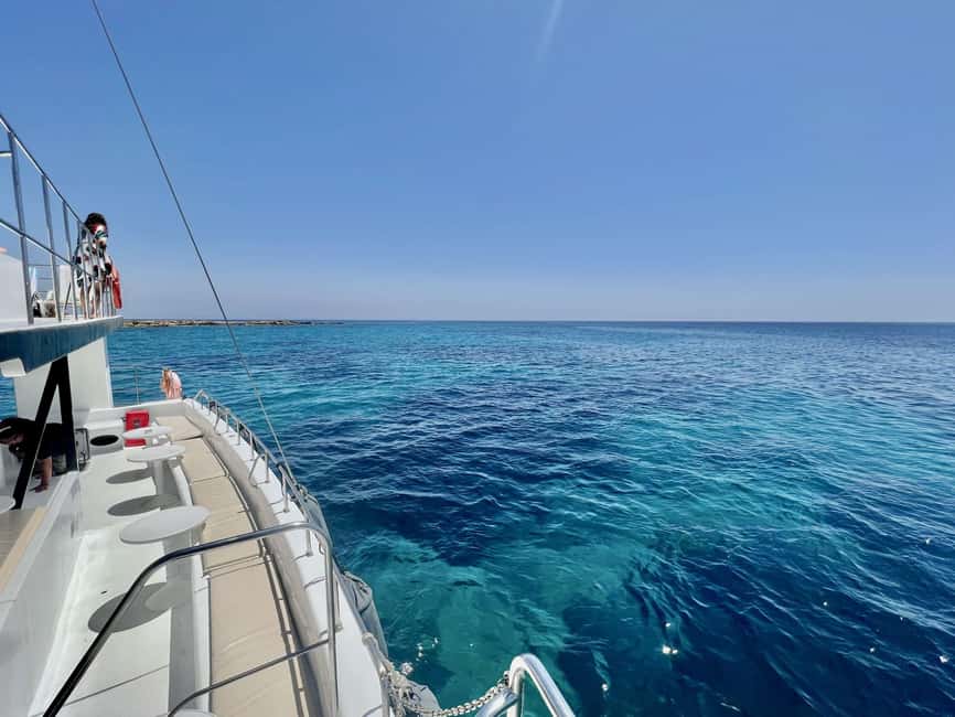 Limassol: Catamaran Cruise with Lunch - What you get at the buffet lunch