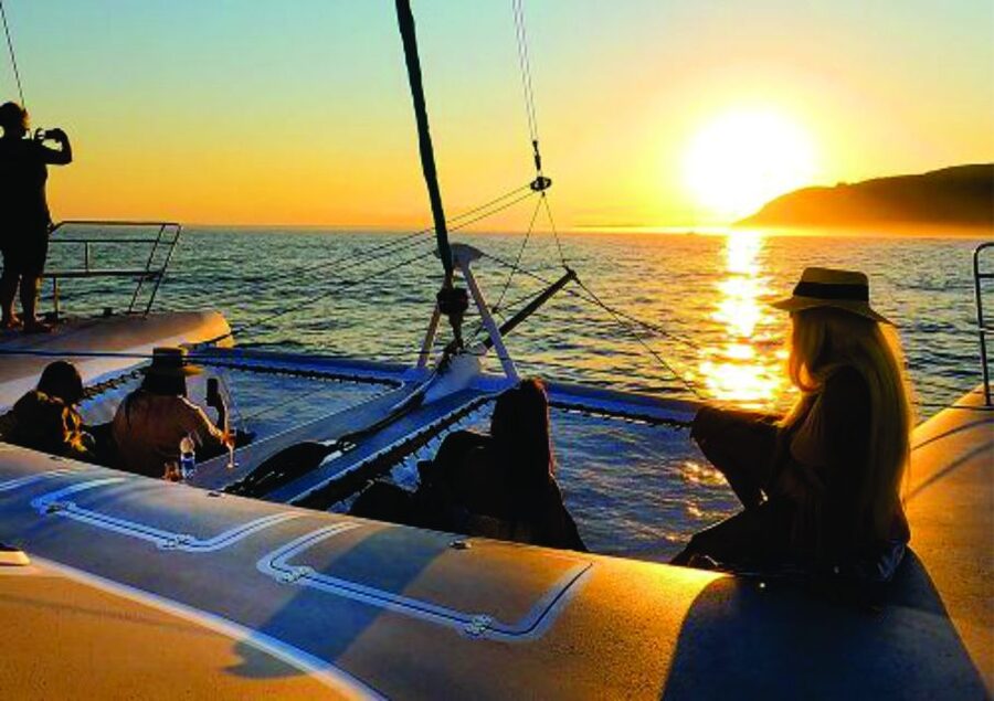Lisbon: Sunset and Wine Luxury Catamaran Cruise - Belem Tower and the turning point