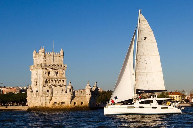 Lisbon: Sunset Cruise With Drinks on Spacious Yacht - Alfama and the old city from the water