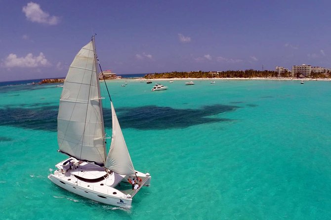 Live The Luxury Catamaran Isla Mujeres Tour in Cancun - Setting sail from Playa Tortugas