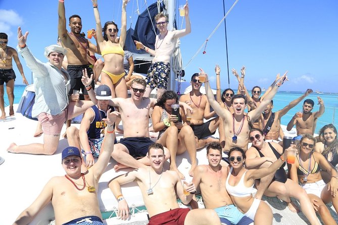 Live The Luxury Catamaran Isla Mujeres Tour in Cancun - What to bring and who should skip it