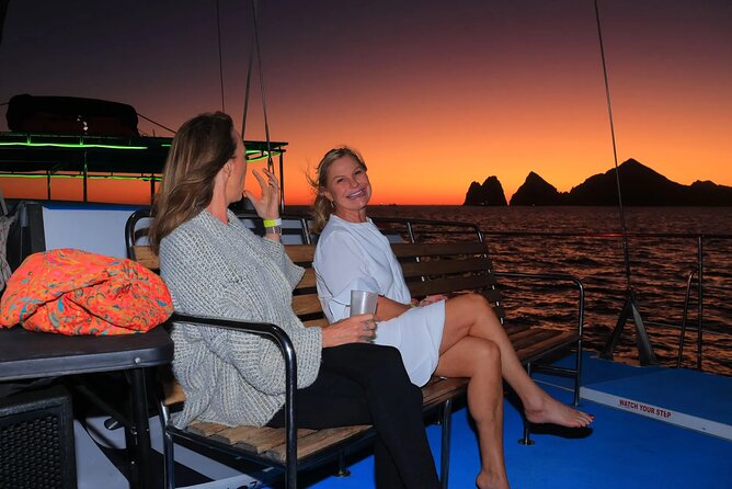 Los Cabos Catamaran Cruise with Open Bar & Light Snack - Choosing Between the 2-Hour Sunset and 3-Hour Afternoon Sail