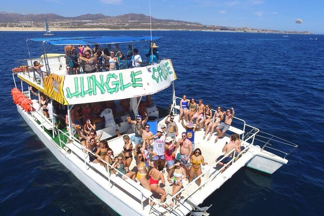 Los Cabos Catamaran: Iconic Sunset Cruise with Drinks & DJ - What the National Open Bar means for value
