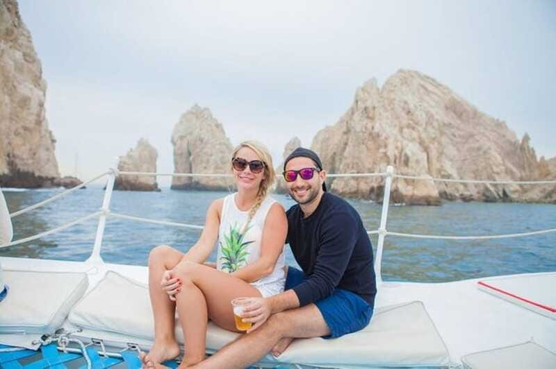 Los Cabos: Catamaran Whale Watching Cruise - Lunch, snacks, and the domestic open bar
