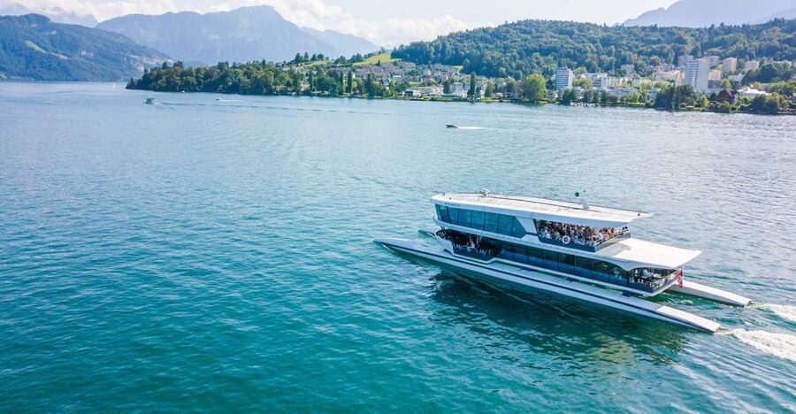 Lucerne: Round-Trip Catamaran Cruise on Lake Lucerne - Key points at a glance