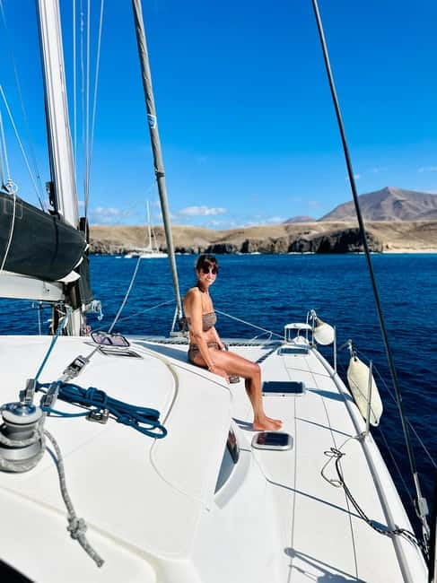 Luxury 4 hour Private Catamaran to Papagayo Beaches - What to bring for a comfortable four hours