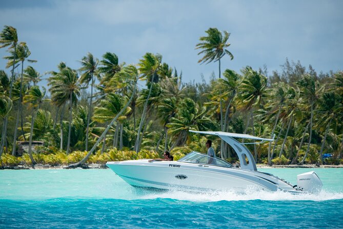 LUXURY Catamaran Bora Bora : The Sunset Escape - Comfort on an open catamaran