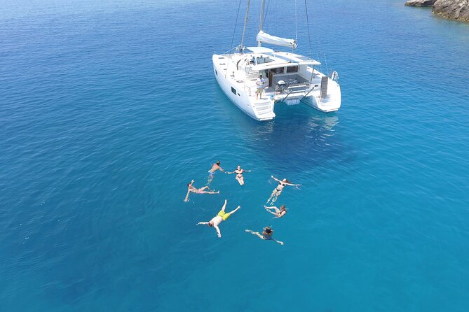 Luxury Catamaran Cruise Including pickup and Traditional Food - What the five-hour schedule really means