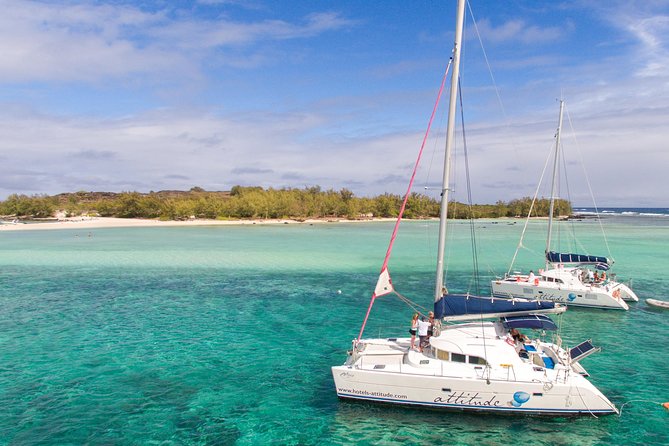 Luxury Catamaran Cruise: The Northern Islands - Weather, comfort, and what to pack