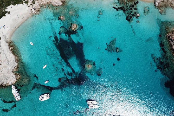 Luxury catamaran from Porto Rafael-Palau to the Maddalena Archipelago - The Sardinian meal is part of the attraction