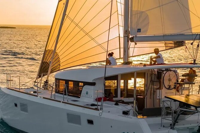 Luxury Catamaran in the Maddalena Archipelago from PALAU - Food aboard: more than a snack box