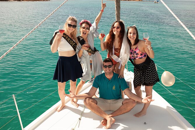 Luxury Catamaran Morning Private & Greek Gastronomy in Athens - The crew and the private format