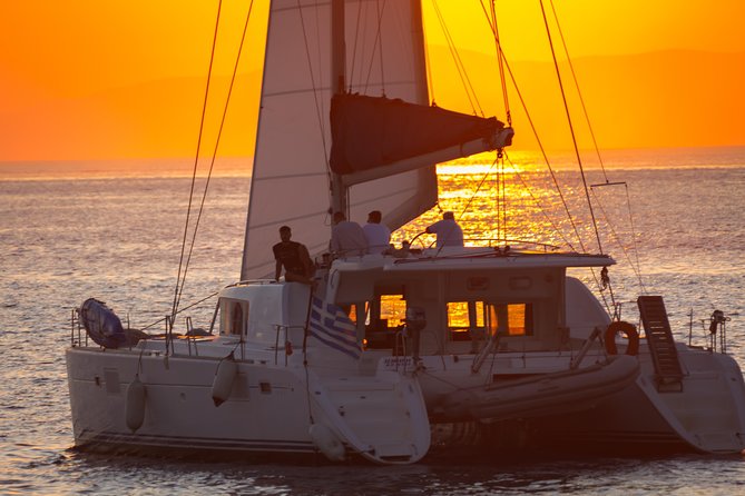 Luxury Catamaran Semi private cruise with meals & drinks and transportation. - The onboard meal: convenient, social, and uneven