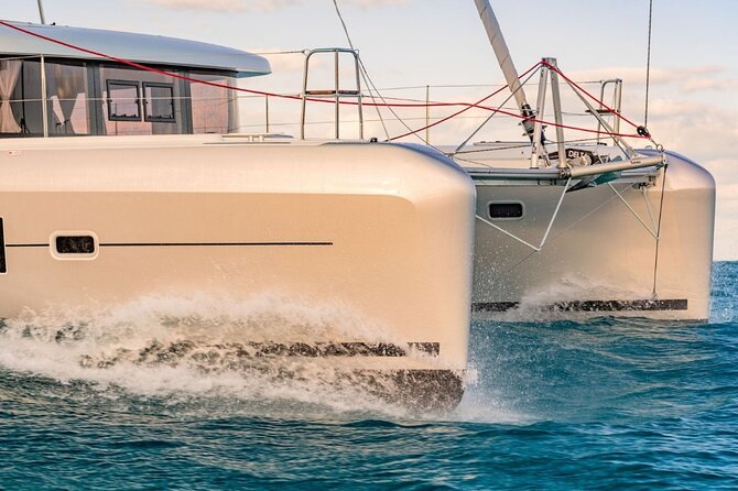 LUXURY Catamaran Sunset and Wine cruise - The westbound sights: Belém and the museum waterfront