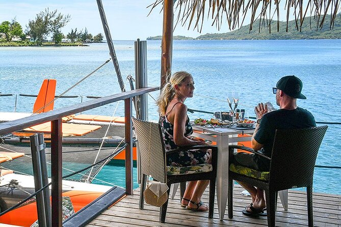 LUXURY PRIVATE Catamaran Bora Bora : Full-Day Trip - Seeing Mount Otemanu from the lagoon