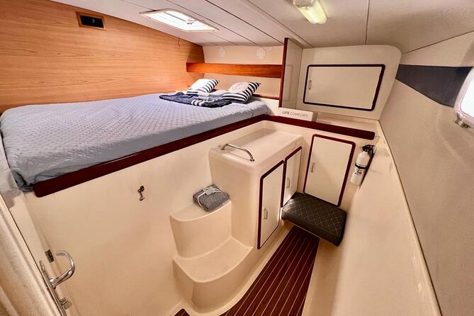 Luxury Sailing catamaran charter in Cabo San Lucas all inclusive - What the three-hour schedule means for you